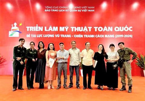 Giảng viên Mỹ thuật tham gia Triển lãm Mỹ thuật toàn quốc đề tài Lực lượng vũ trang-Chiến tranh cách mạng