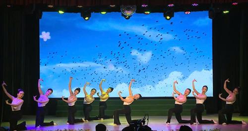 Trường Cao đẳng Văn hóa Nghệ An tổ chức thi tốt nghiệp cho học sinh ngành Nghệ thuật biểu diễn múa dân gian dân tộc K53 và K57 – Phần thi Múa dân gian