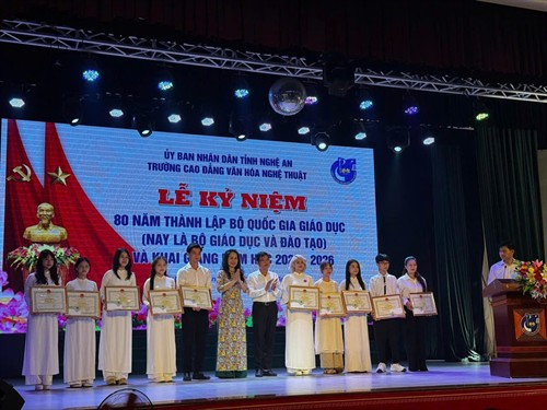 Trường Cao đẳng Văn hóa Nghệ thuật Nghệ An tổ chức lễ khai giảng năm học 2025 - 2026