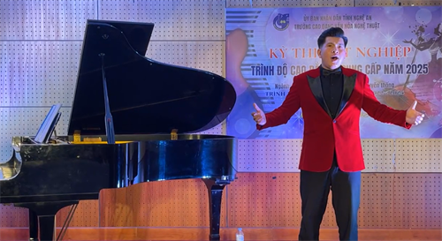 Kết thúc kỳ thi tốt nghiệp ngành Cao đẳng Thanh nhạc khóa K56 Trường Cao đẳng Văn hóa Nghệ thuật Nghệ An