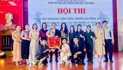 Trường Cao đẳng Văn hóa Nghệ thuật Nghệ An đạt 1 giải Nhất và 1 giải Ba tại hội thi tiếng hát Karaoke viên chức, người lao động năm 2025