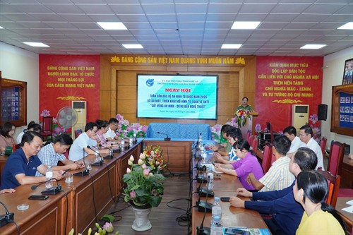 Trường CĐ VHNT Nghệ An tổ chức Ngày hội “Toàn dân bảo vệ an ninh Tổ quốc” và ra mắt mô hình tự quản “Giữ vững an ninh – Dựng bền nghệ thuật”